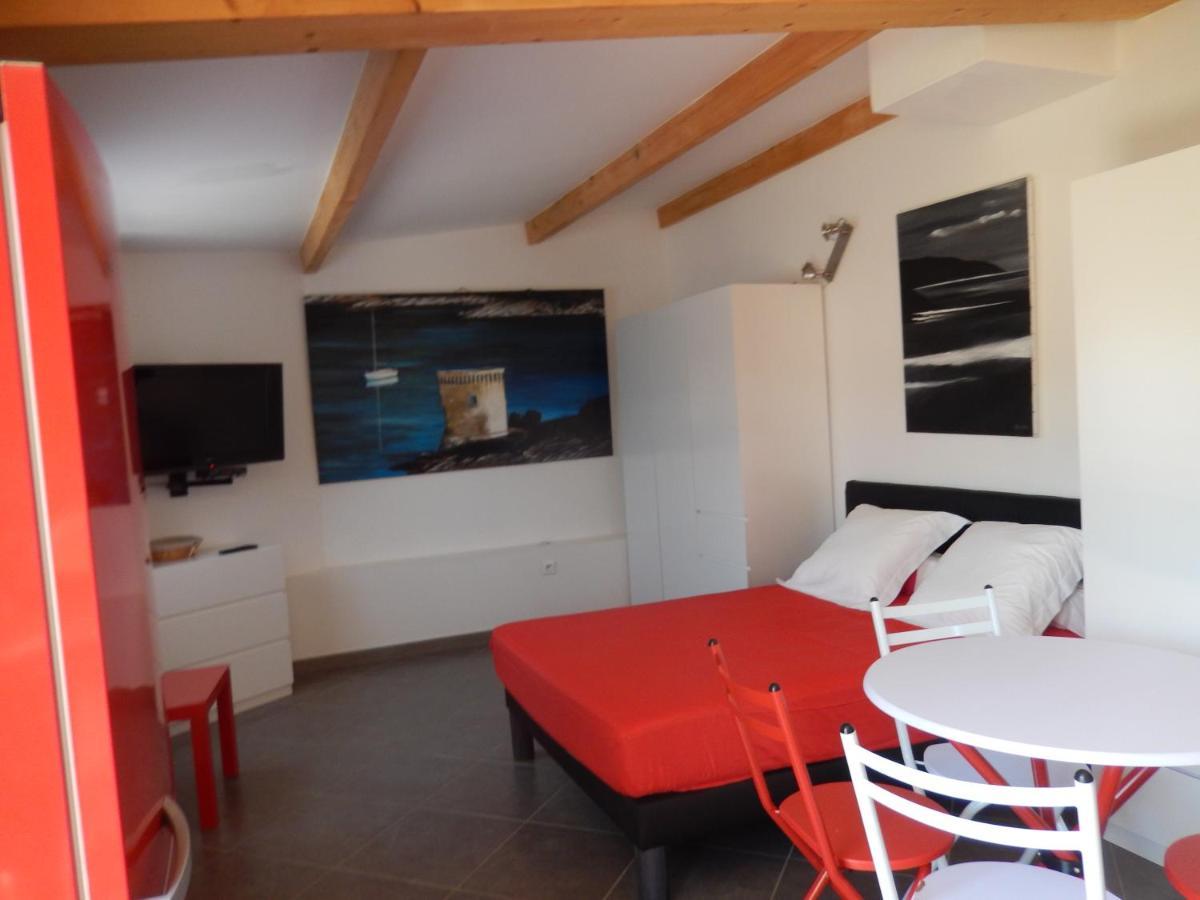 Apartment Nuit Calme Sur Domaine Calcatoggio (Corsica)
